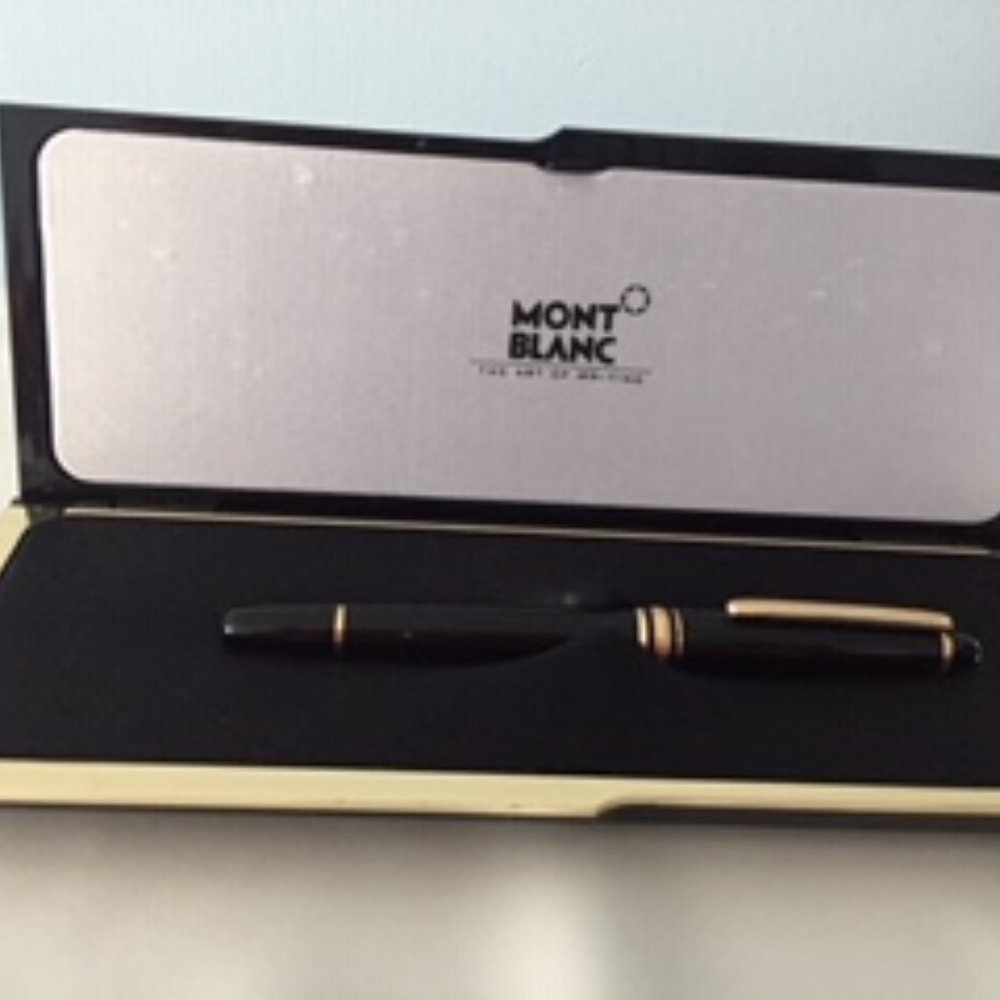 Mont Blanc Meisterstück Classic Fountain Pen